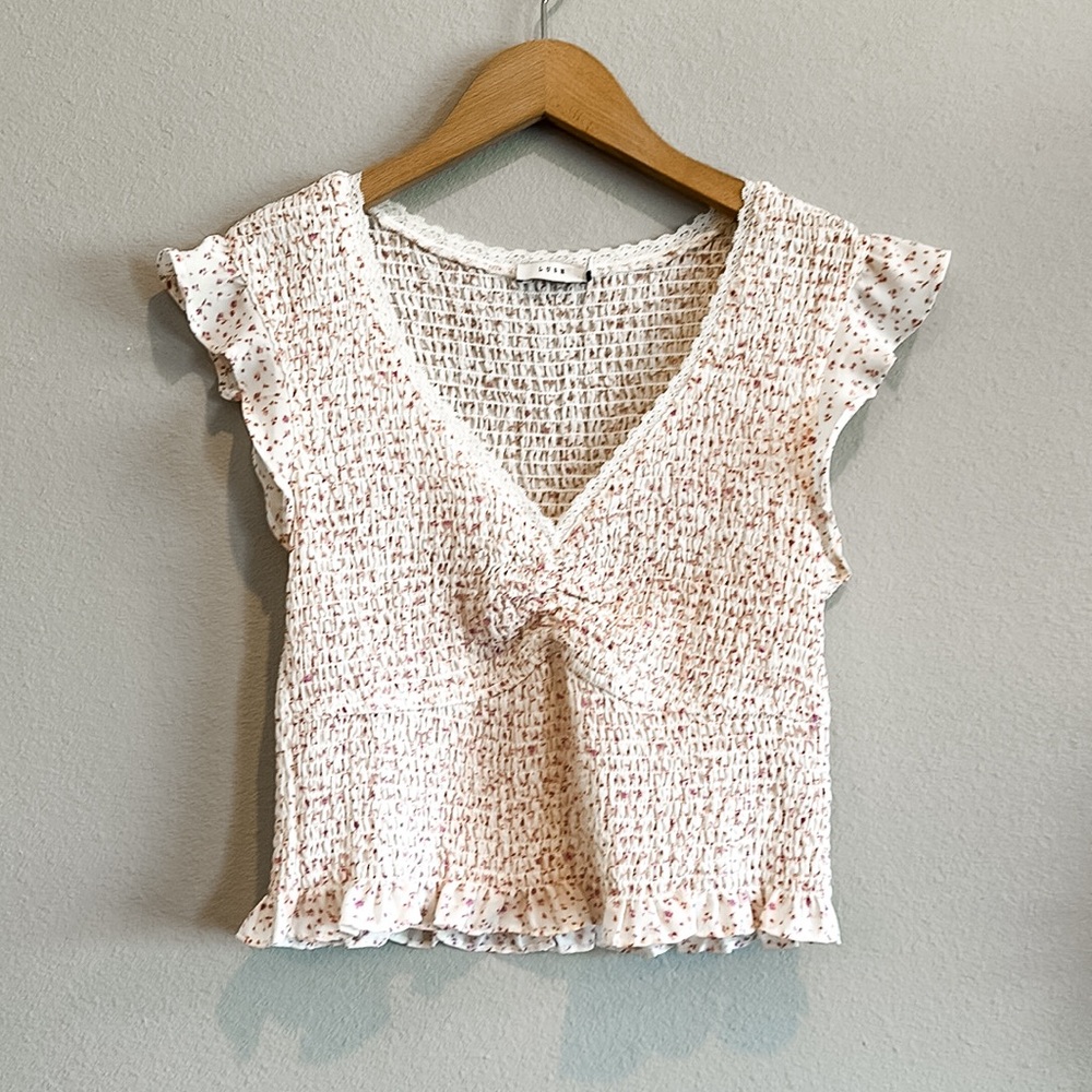 Lush Floral Print Off/White Purple Cinched/Ruched Crop Top/Blouse Medium